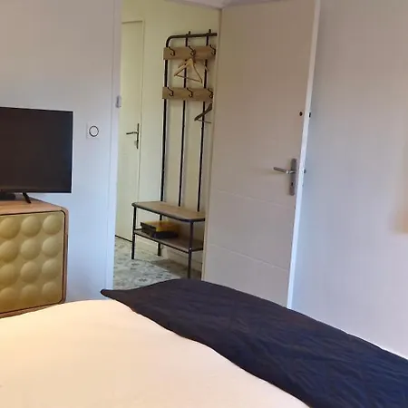 Le Jardin Bernard Perrier Couette-café 3*