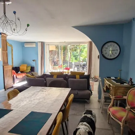 Le Jardin Bernard Perrier Bed & Breakfast Montbazin